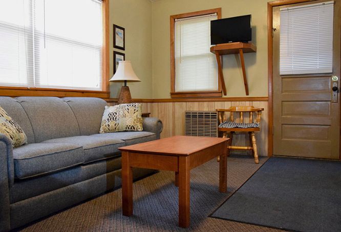 Pleasant Valley Resort Motel - From Web Listing (newer photo)